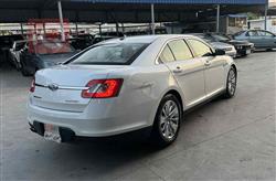 Ford Taurus
